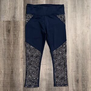 New Women’s XS Marc NY Navy Blue & White Compression Performance Capri Leggings